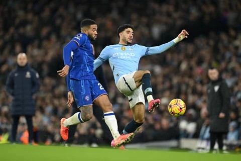  مرموش اكتفى بالمشاركة.. ثلاثي مصري سجلوا أهدافا في الظهور الأول بالدوري الإنجليزي